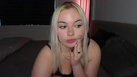 margot_robbie7 online show from 10-26-25, 10:04