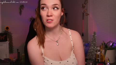Snapshot of margotdiamond chatting on 12-10-24, 12:50   online show from 12-10-24, 12:50