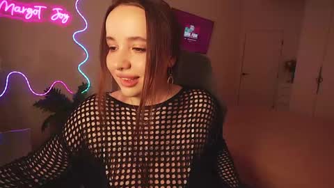 Margo online show from 05-01-26, 05:17