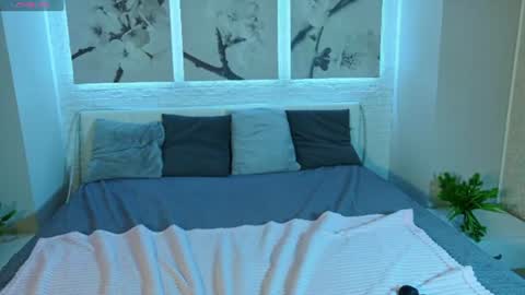 Snapshot of margoviento chatting on 07-20-26, 08:11 Margo online show from 07-20-26, 08:11