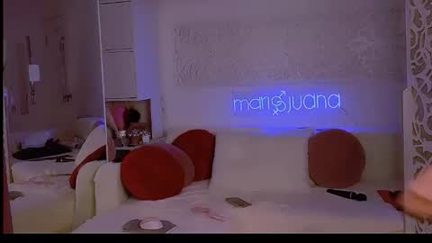 mari69juana online show from 02-09-26, 06:45