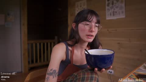 Snapshot of maria_alfonsina_ chatting on 02-08-25, 08:10 Alfonsina online show from 02-08-25, 08:10