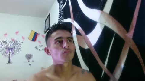 Snapshot of maria_and_angel17 chatting on 12-29-24, 12:30 Mara and ngel online show from 12-29-24, 12:30