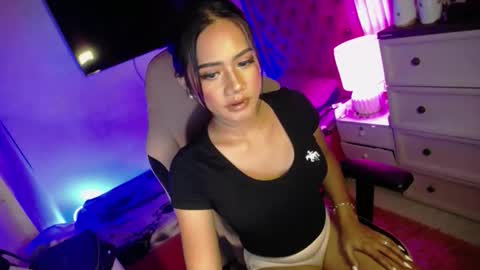 Maria online show from 10-22-25, 04:29