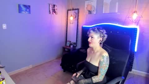 Maria fernanda online show from 01-11-25, 07:06