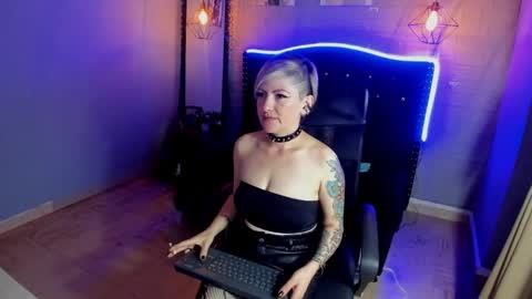 Maria fernanda online show from 01-12-25, 09:08