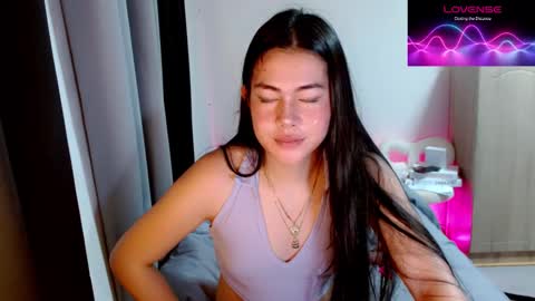 ITS YOUR GIRL MARIA FOXX18 online show from 12-17-25, 07:25