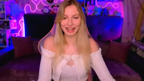 Maria online show from 11-12-25, 02:45