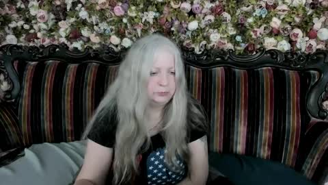 Maria online show from 04-22-26, 11:39