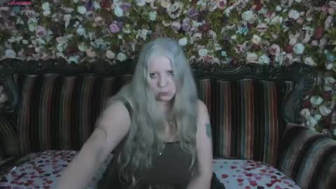 Maria online show from 04-26-26, 07:11