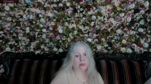 Snapshot of mariabelladonna chatting on 05-09-26, 06:29 Maria online show from 05-09-26, 06:29