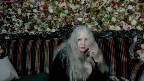 Snapshot of mariabelladonna chatting on 06-04-26, 12:16 Maria online show from 06-04-26, 12:16