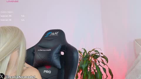 Maria Fer online show from 04-01-26, 04:26