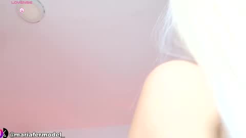 Maria Fer online show from 05-20-26, 04:57