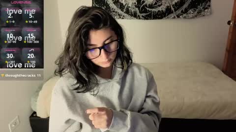 Snapshot of mariagh_ chatting on 05-29-26, 09:13 Maria online show from 05-29-26, 09:13