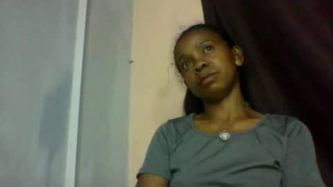 Snapshot of mariah642217 chatting on 05-06-26, 04:23 mariah642217 online show from 05-06-26, 04:23