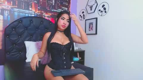 mariahlovato online show from 02-05-26, 11:15