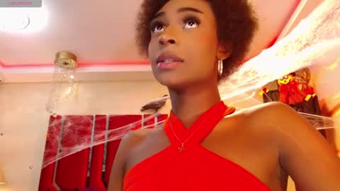 Snapshot of mariahmendezz chatting on 10-19-25, 04:02 online show from 10-19-25, 04:02