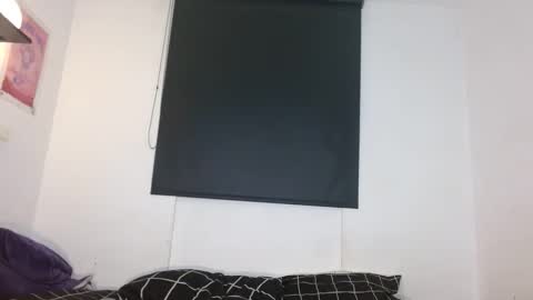 Snapshot of mariamcalad chatting on 12-14-25, 01:00 Mariam Calad online show from 12-14-25, 01:00