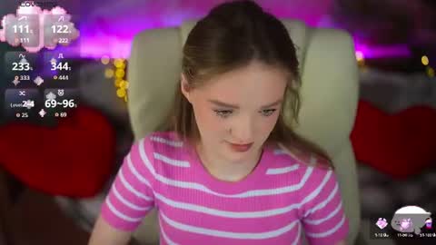 Snapshot of mariamedow chatting on 06-14-26, 06:54 Maria online show from 06-14-26, 06:54