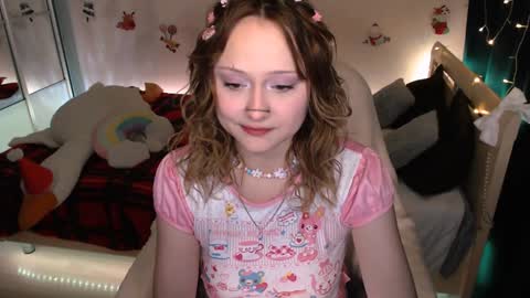 Maria online show from 12-04-24, 01:03