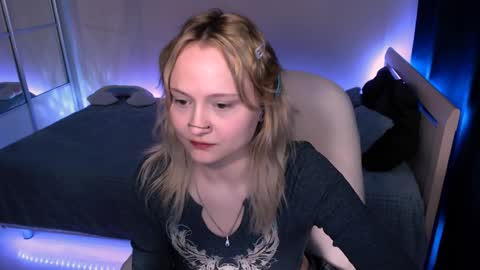 Maria online show from 01-15-25, 04:32