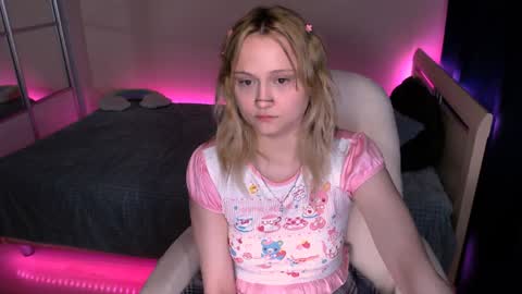 Maria online show from 01-18-25, 01:19