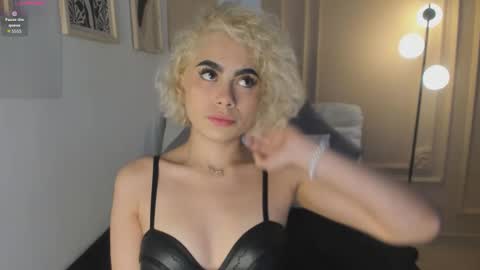 Marian online show from 02-02-26, 07:01