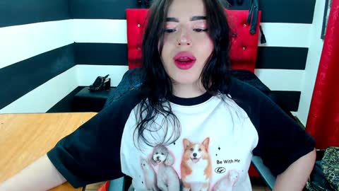 Marian online show from 01-11-25, 04:16