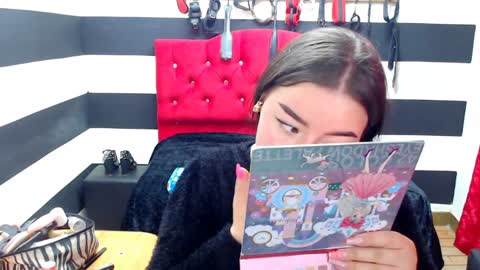 Marian online show from 01-14-25, 03:53