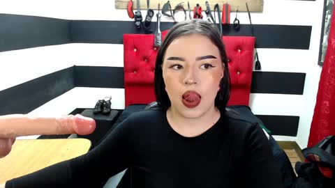 Marian online show from 02-01-25, 03:30