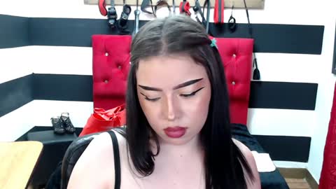 Marian online show from 02-08-25, 06:43