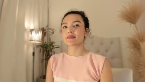 Snapshot of marian_skinny chatting on 07-15-26, 05:56 Marian online show from 07-15-26, 05:56