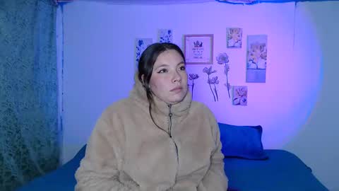 mariana__666 online show from 03-12-25, 08:30