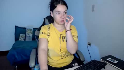 mariana__666 online show from 10-19-25, 08:09