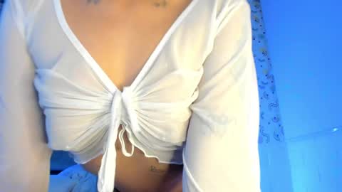 mariana_babe_ online show from 12-04-24, 09:46