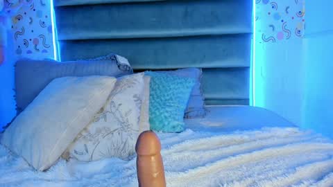 mariana_babe_ online show from 12-21-24, 03:42