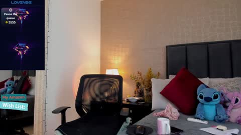 Snapshot of mariana_c chatting on 01-22-25, 02:46 Mar y online show from 01-22-25, 02:46