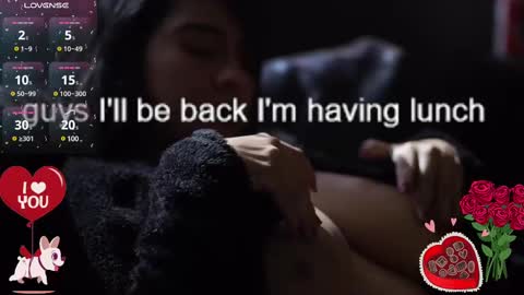 Snapshot of mariana_c chatting on 02-15-25, 06:23 Mar y online show from 02-15-25, 06:23