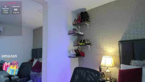 Snapshot of mariana_c chatting on 09-09-25, 02:49 Mar y online show from 09-09-25, 02:49