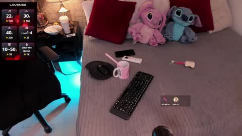 Snapshot of mariana_c chatting on 10-03-25, 03:20 Mar y online show from 10-03-25, 03:20