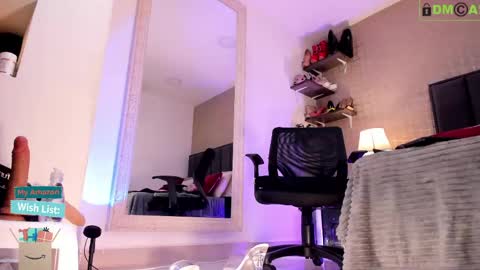 Mar y online show from 04-15-26, 07:58