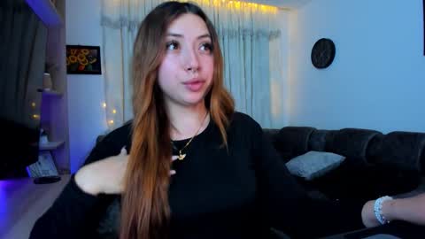 Mariana Castro online show from 11-07-25, 03:28