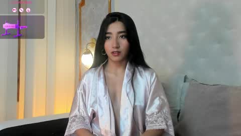 Snapshot of mariana_kalo chatting on 05-24-26, 11:26 Mariana online show from 05-24-26, 11:26