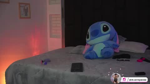 Snapshot of mariana_monroe04 chatting on 07-03-26, 12:00 Mariana online show from 07-03-26, 12:00
