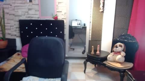 mariana_night online show from 09-11-25, 09:26