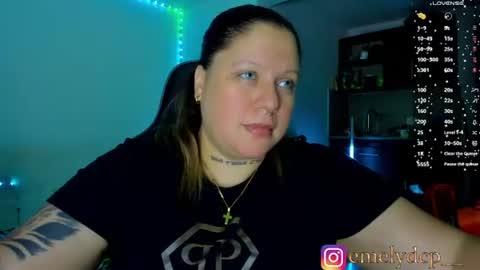 Emely  online show from 06-17-26, 06:05