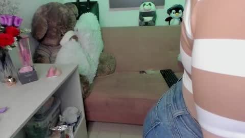 Mariana Lopez online show from 02-23-25, 02:07