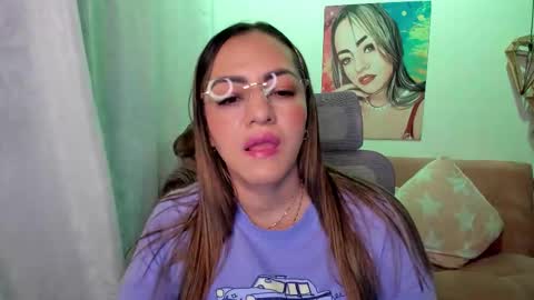 Mariana Lopez online show from 10-10-25, 12:53