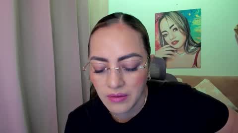 Mariana Lopez online show from 12-15-25, 12:26